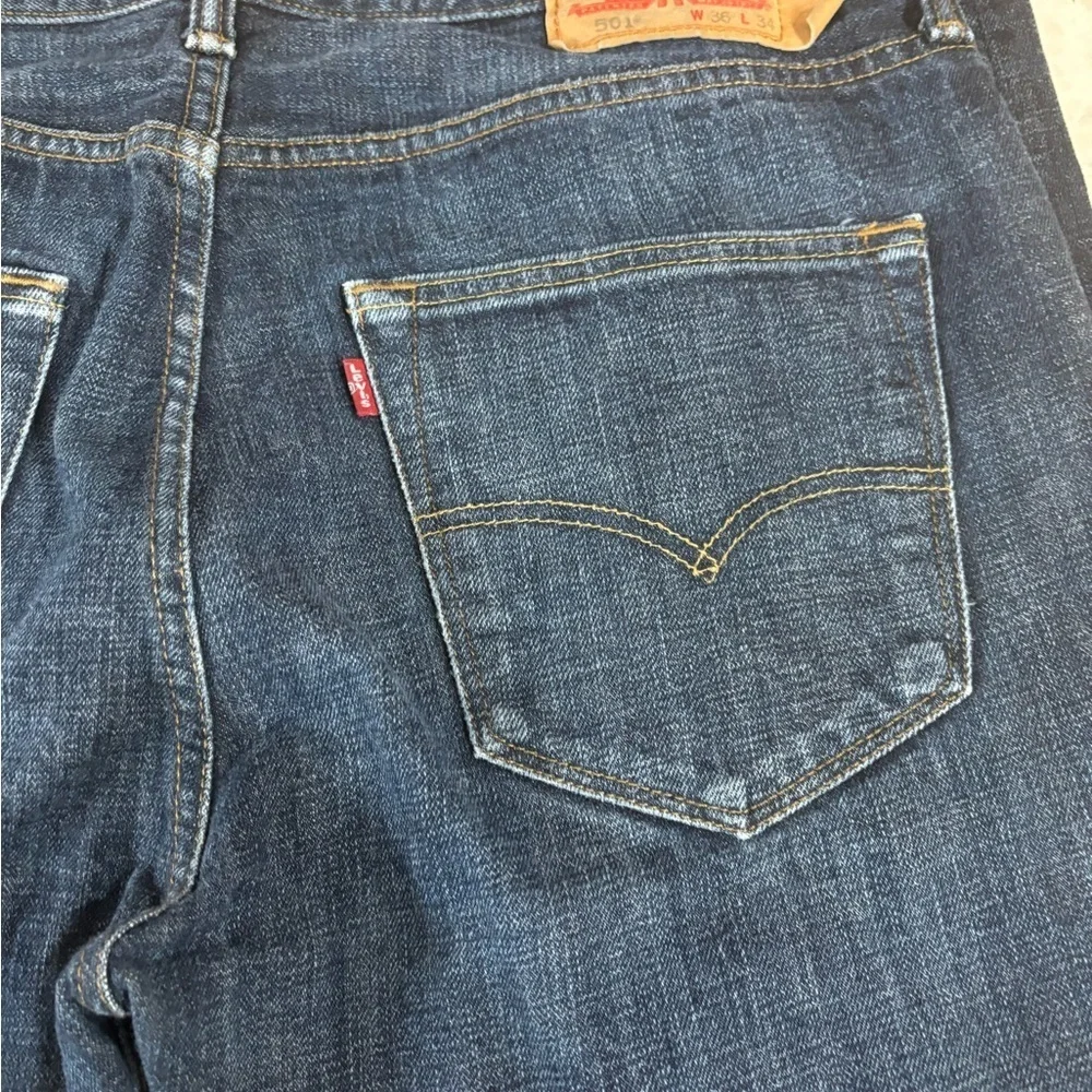 Levi's 501 Men's Blue Jeans button fly size 36 x 34